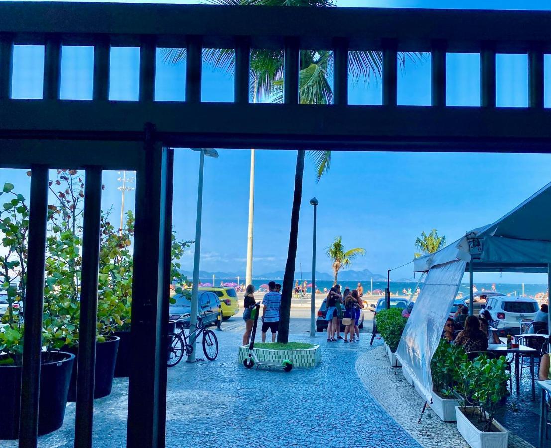 Apt Studio Frente A Praia De Copacabana ริโอเดจาเนโร ภายนอก รูปภาพ